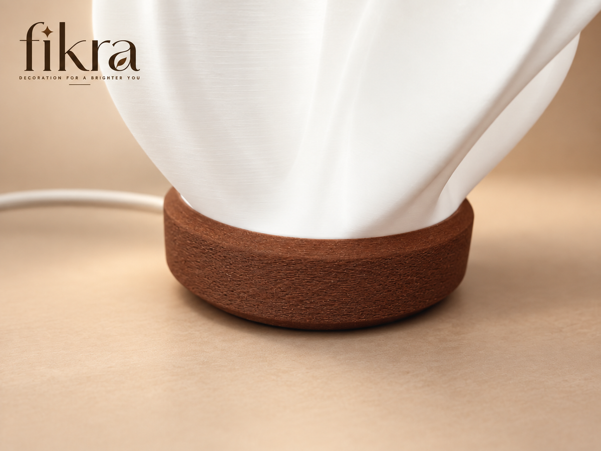 Flow Lamp – Sculptural Table Lamp